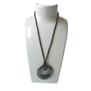 Vintage Round Black Hematite Gemstone Pendant Necklace